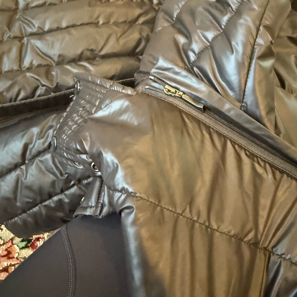 Andrew Marc Women's Black Puffer Coat host pick - Picture 12 of 17